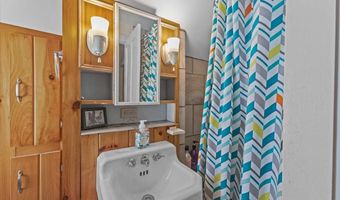 776 Arnold District Rd, Brandon, VT 05733