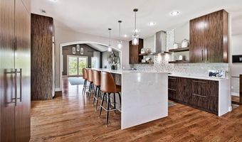 13600 Gooseberry Rd, Bentonville, AR 72712