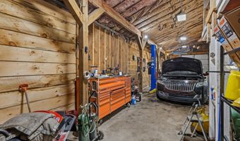 1971 Victory Hwy, Burrillville, RI 02826