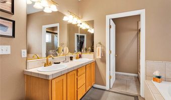14128 Rincon, Apple Valley, CA 92307