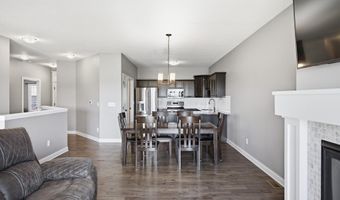 2420 3rd Ave SE, Altoona, IA 50009