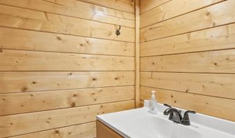 115 Ascot Dr, Camden, SC 29020