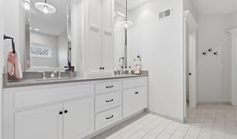 1210 Signal Lake Ct, Baldwin City, KS 66006