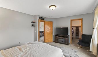 800 Beech Ln S, Annandale, MN 55302