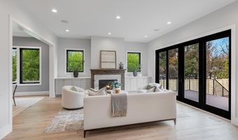 809 N KENMORE St, Arlington, VA 22201