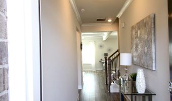 612 Auburn Crossing Dr, Auburn, GA 30011