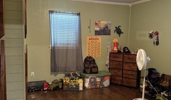 106 E 14th St, Abernathy, TX 79311