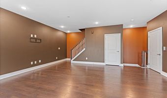 42869 LITTLEHALES Ter, Ashburn, VA 20148