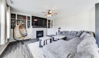 10407 Deercrest Ln, Indianapolis, IN 46239