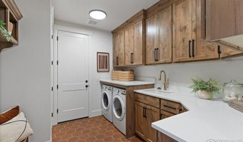 2805 Potomac Ct, Berthoud, CO 80513