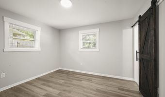 7658 Gov Blanchard Dr, Baton Rouge, LA 70811