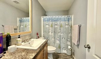 934 Cedar St, Ash Fork, AZ 86320
