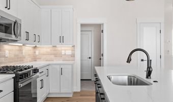 1205 WINEGLASS Rd, Cheyenne, WY 82009