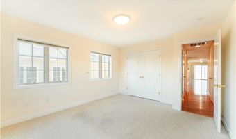 683 Metacom Ave 79, Bristol, RI 02809