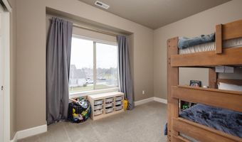 62905 DANIEL Rd, Bend, OR 97701