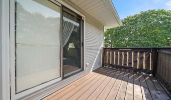 614 Pocasset Ct, Warwick, RI 02886