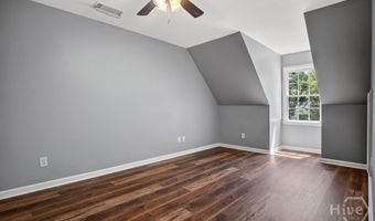 354 E Creek Bnd, Athens, GA 30605
