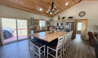 26633 Kring Point Rd, Alexandria Bay, NY 13607