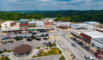 124 W Washington Ave, Ava, MO 65608