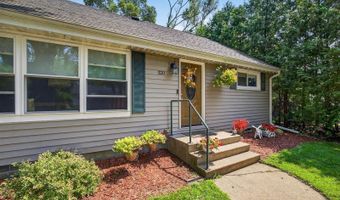 320 18th St N, Wisconsin Rapids, WI 54494