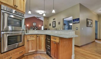 5 Heron Marsh Ln, Brookline, NH 03033