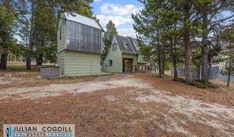 9267 Red Creek Rd, Casper, WY 82604