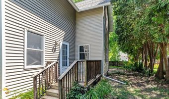 814 S MASON St, Appleton, WI 54914