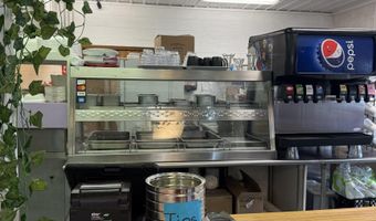 304 S Market St, Alton, MO 65606