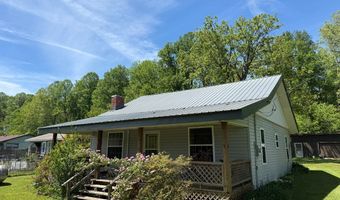 110 Fisher St, Andrews, NC 28901