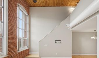 494 Woonasquatucket Ave 411, North Providence, RI 02911