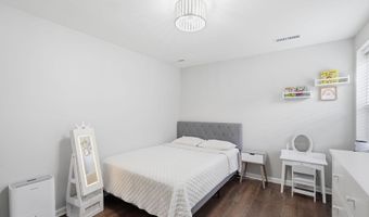 8314 TOBIN Rd T3, Annandale, VA 22003