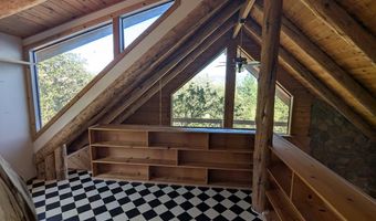 195 Timberlake Dr, Ashland, OR 97520