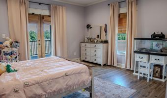 553 Tara Rd, Brandon, MS 39042
