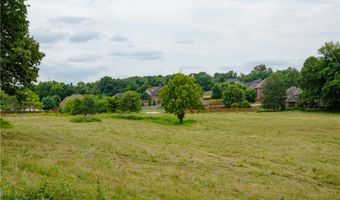 Ozark Acres Drive, Bentonville, AR 72713