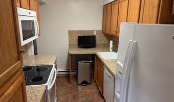 127 Kennedy Dr 127, Bridgeport, CT 06606