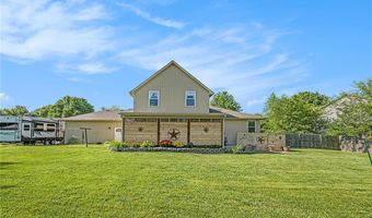15417 Poplar St, Basehor, KS 66007