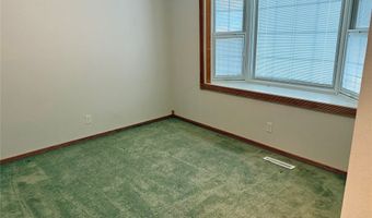 1418 Wheeler St, Ames, IA 50010