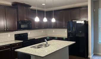 1565 Potomac Ct, Atlanta, GA 30349
