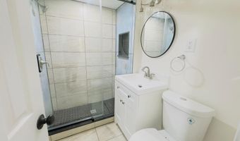 11372 CHERRY HILL Rd 204, Beltsville, MD 20705