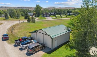 7 Cottonwood Way, Absarokee, MT 59001