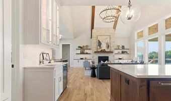 16587 Olive St, Basehor, KS 66007