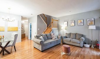 822 FARAWAY Ct, Bowie, MD 20721