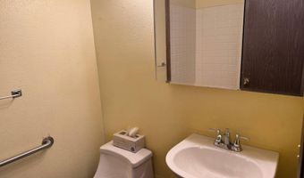 3408 Harcourt Dr, Ames, IA 50014