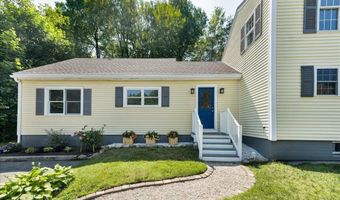 153 Cedar St, Belfast, ME 04915