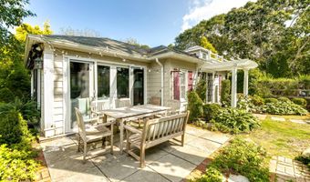 641 Montauk Hwy, Amagansett, NY 11930