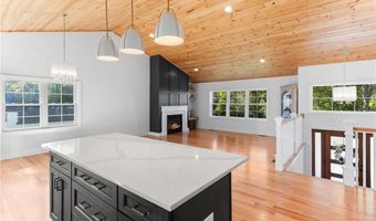 4 Byron Randall Rd, Johnston, RI 02919