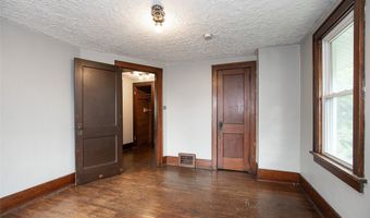 888 Harrison Ave, Akron, OH 44314