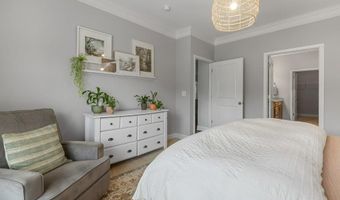 938 Deepwood Ct, Boiling Springs, SC 29316