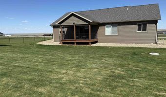 19229 Chuck Wagon Cir, Belle Fourche, SD 57717