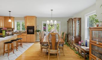71 Bishop St, Bristol, CT 06010